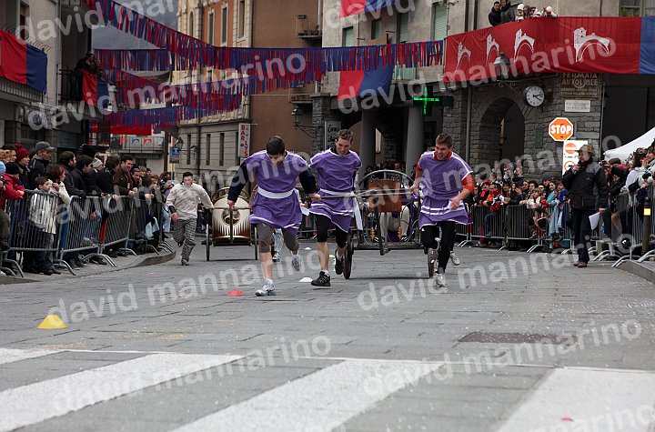Gara delle Bighe 2011-7790.jpg